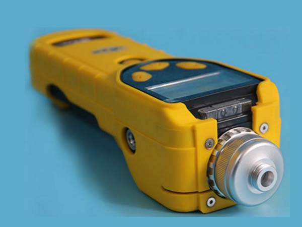 便攜式氣體探測(cè)儀